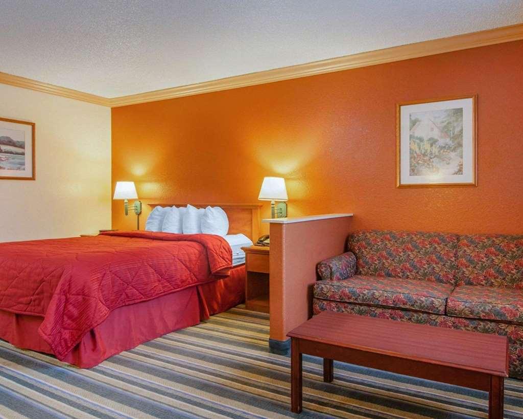 Quality Inn & Suites Medford Airport Phòng bức ảnh